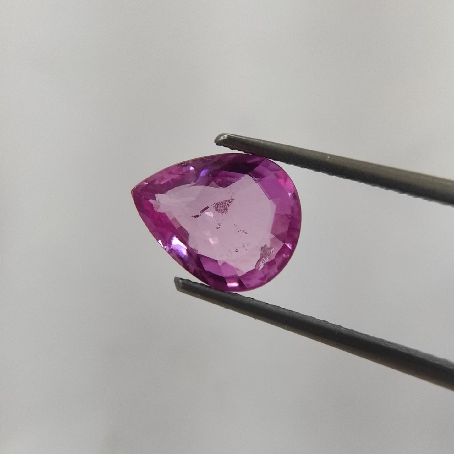 Pink Sapphire Gemstone (2.04ct)