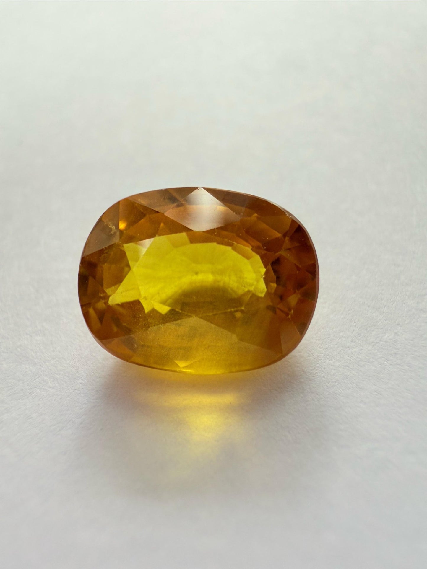 Natural Yellow Sapphire (4.00ct)