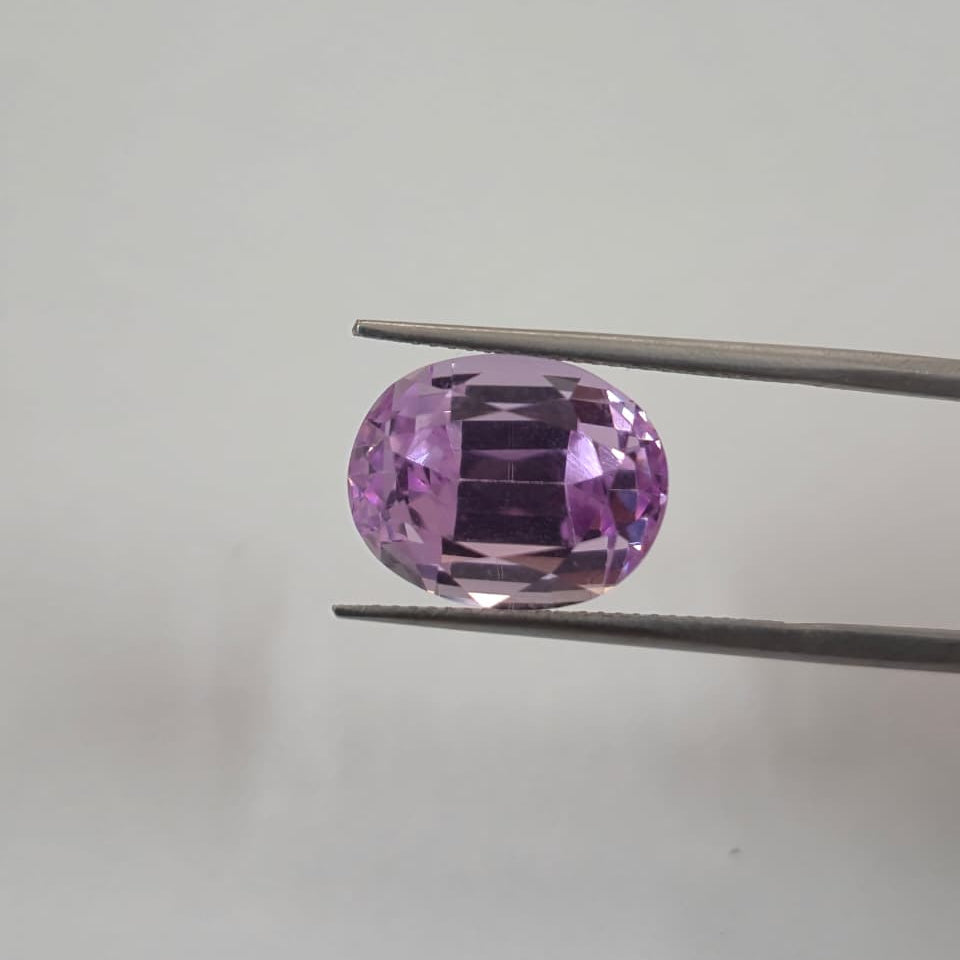 Kunzite Gemstone 12.74ct