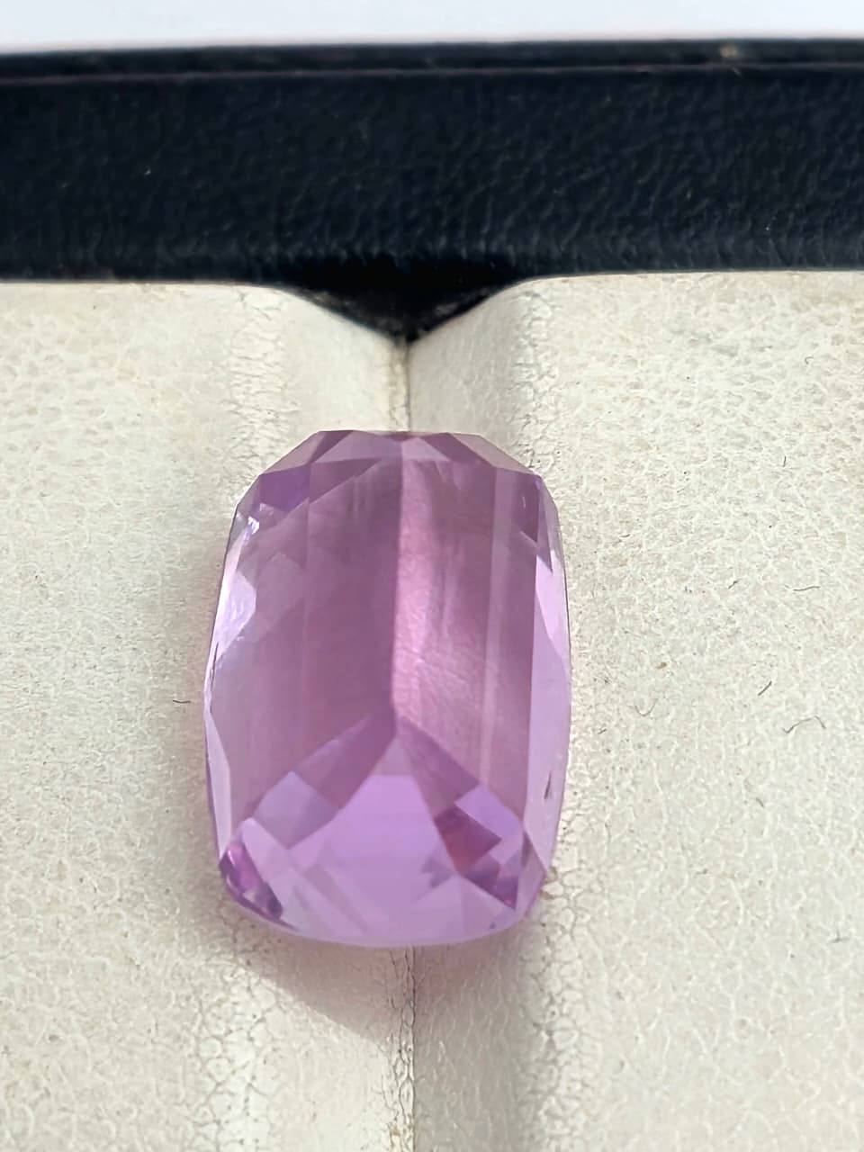 Kunzite Gemstone 16.16ct