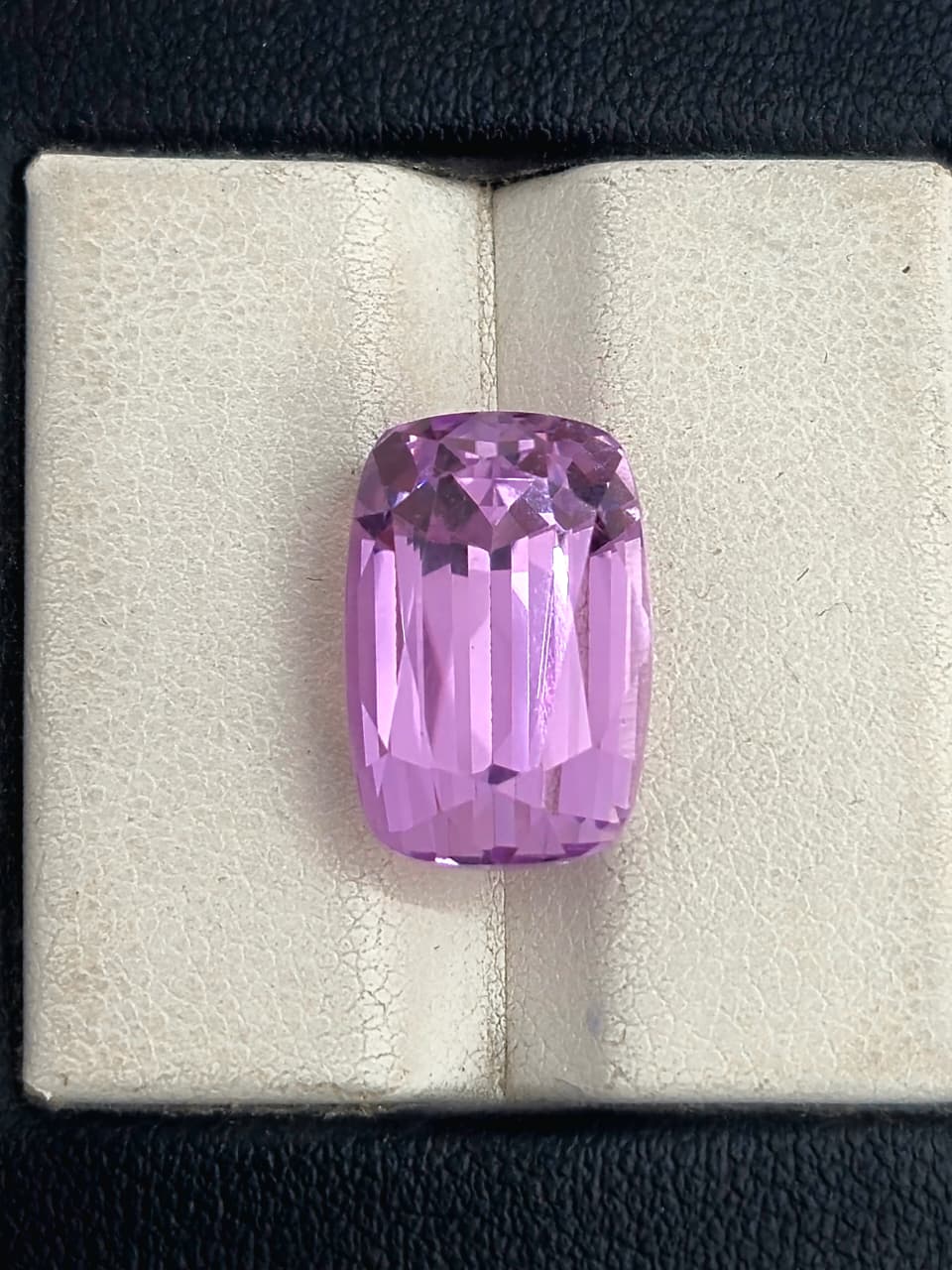 Kunzite Gemstone 16.16ct