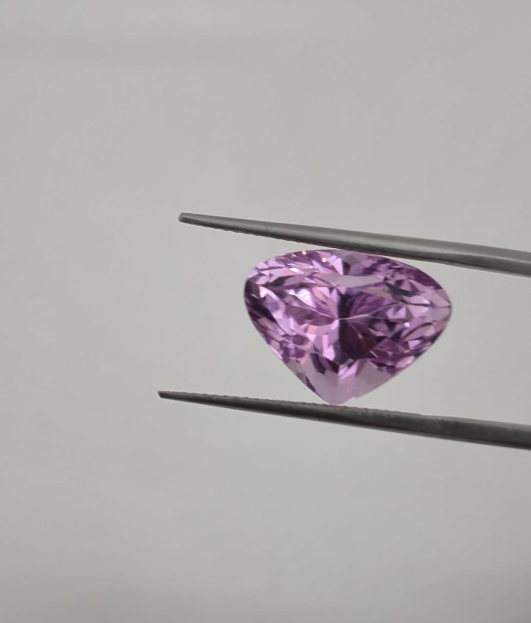 Kunzite Gemstone 12.51ct