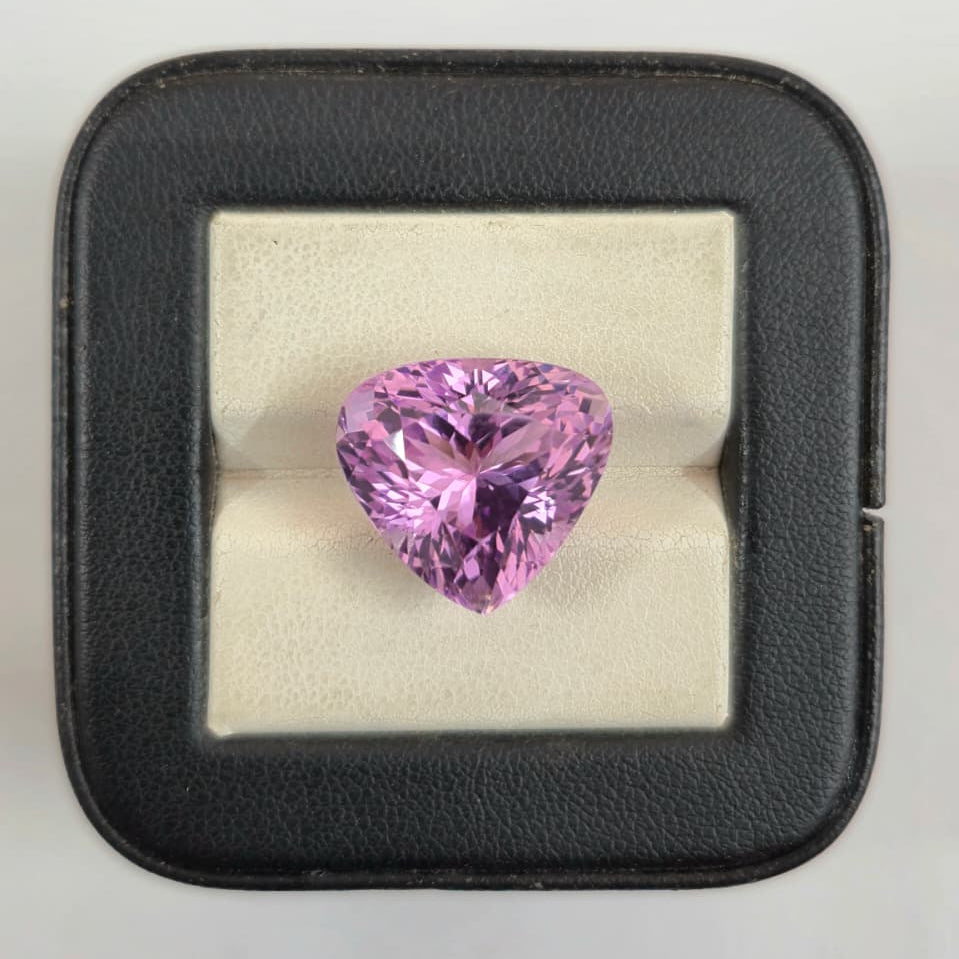 Kunzite Gemstone 19.40ct