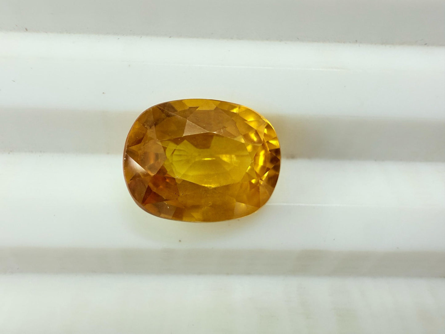 Natural Yellow Sapphire (4.00ct)